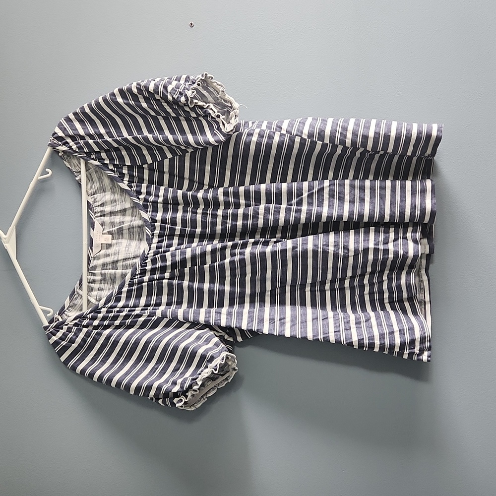 Lauren Conrad ladies shirt